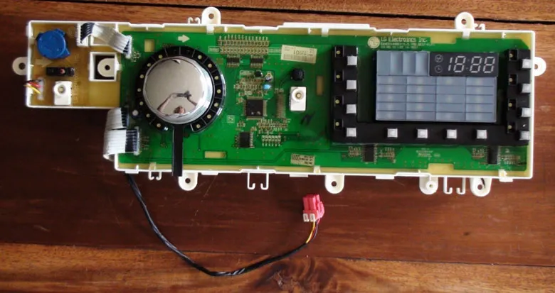 Bo mạch điều khiển gặp sự cố